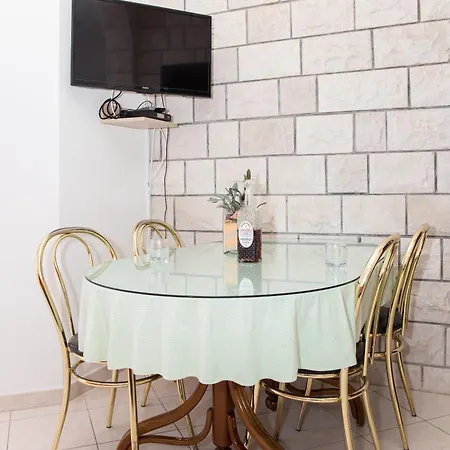 Nada, App 2 2 , Glavica Apartmán Duće